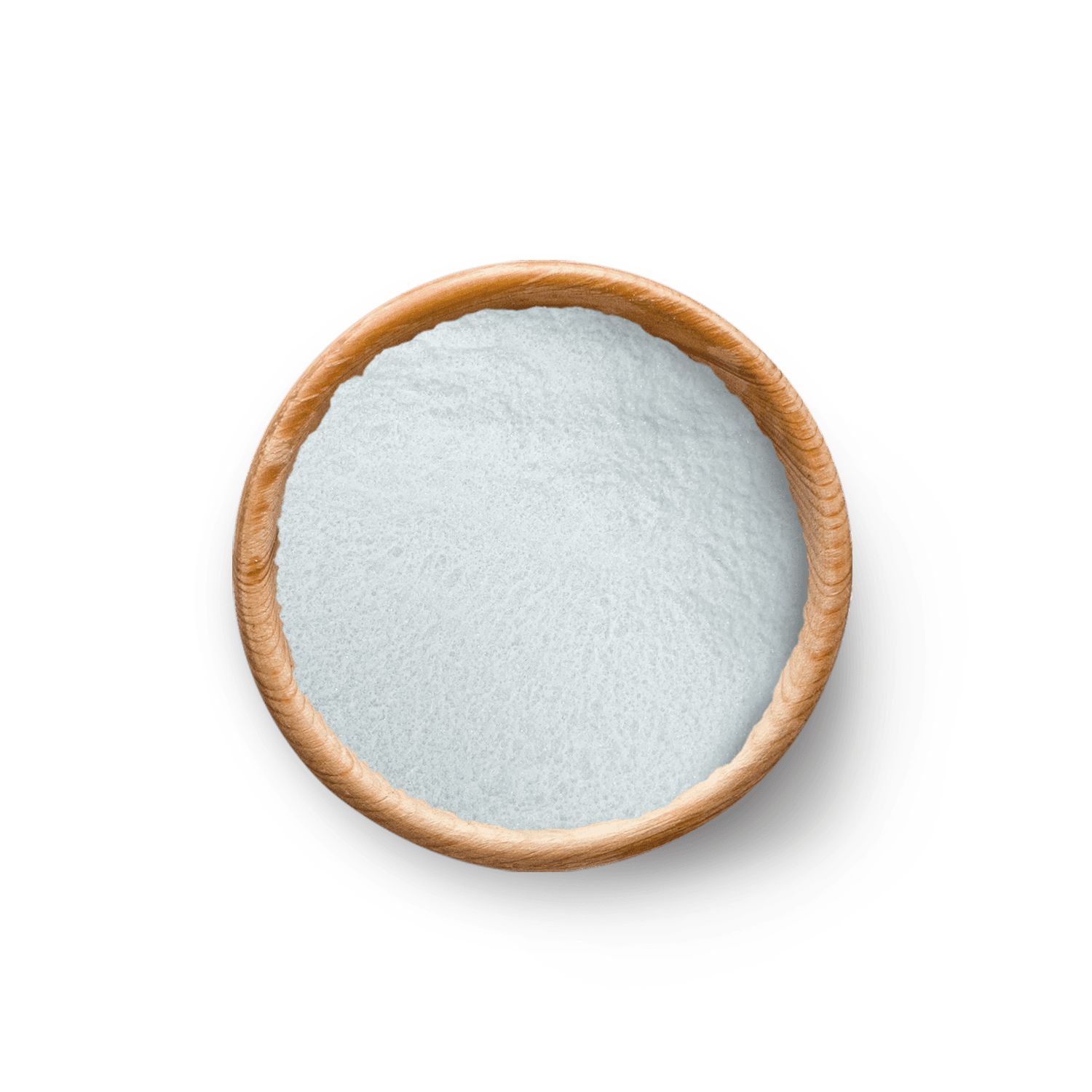 Draufsicht auf eine Holzschale mit weißem Pulver. Der Hintergrund ist weiß.