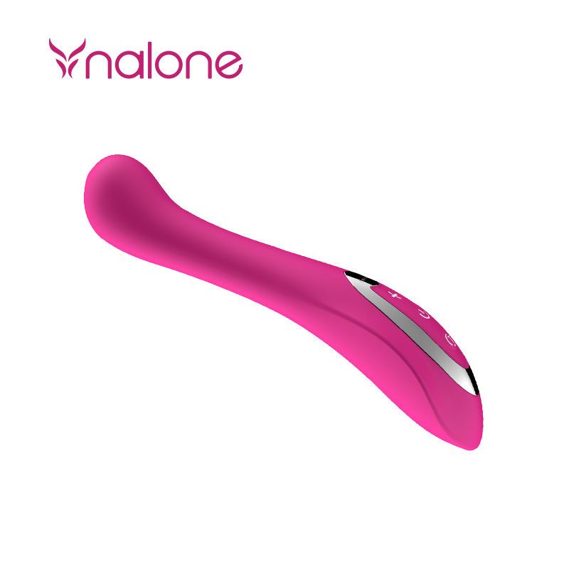 Pinkfarbener Vibrator, leicht schräg. Silberne Bedienelemente. Marke Nalone oben links.