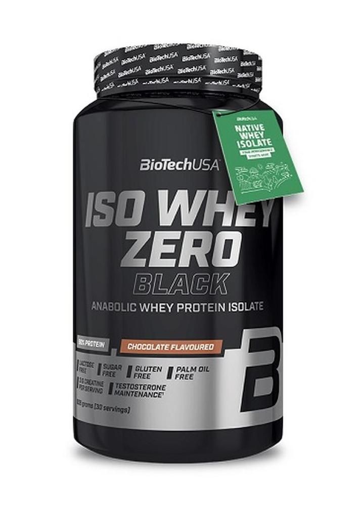 Schwarze Dose mit Aufschrift "ISO WHEY ZERO BLACK". Grün-weißes Etikett mit "Native Whey Isolate". "Chocolate Flavoured".