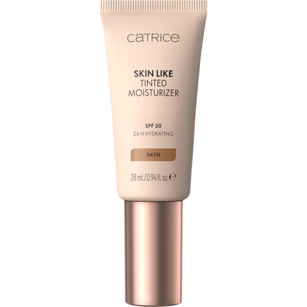 Catrice Skin Like getönte Feuchtigkeitscreme. Beige Tube mit Dosierpumpe. Aufschrift: SPF 30, 24 H Hydrating, 045N, 28 ml.
