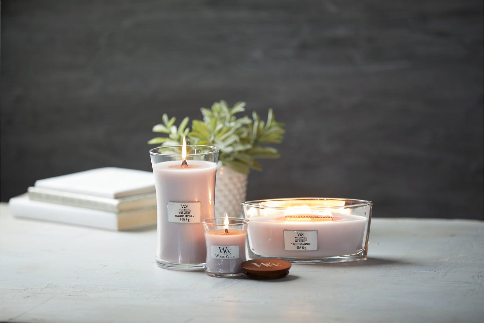 WoodWick - Kerzen in Sanduhrform - Medium Hourglass Smoked Jasmine