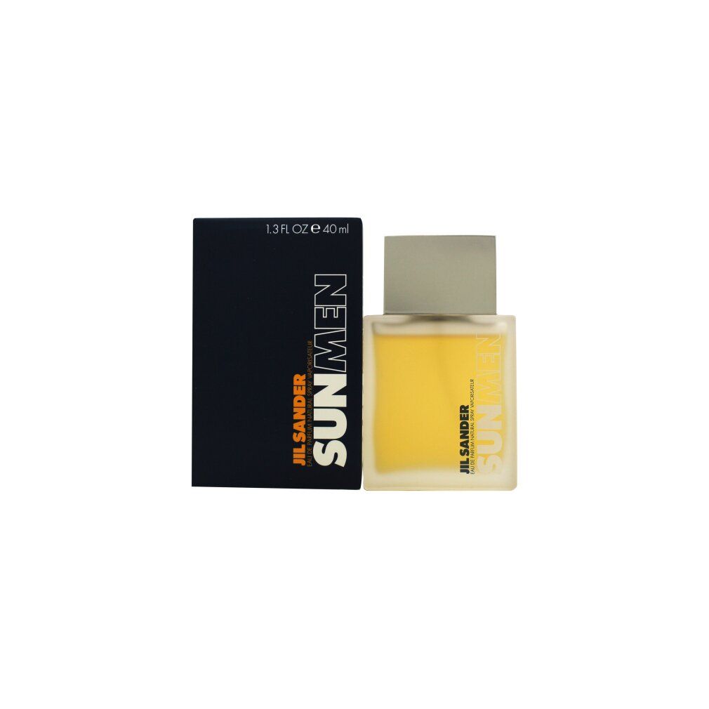 Eau de Parfum Flakon und Verpackung. Rechteckiger Flakon mit grauer Kappe. Schwarze Verpackung mit weißem SUN MEN Schriftzug und Jil Sander Logo.