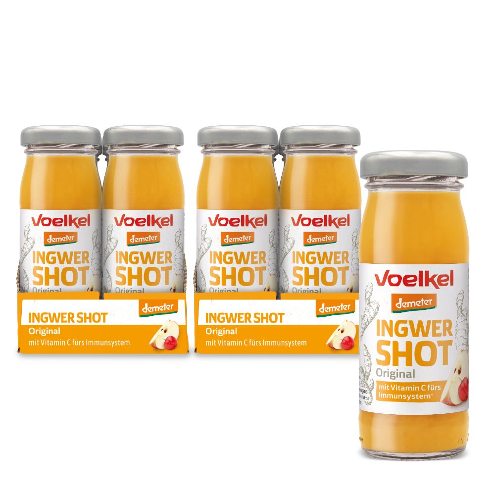 Mehrere Flaschen mit gelbem Saft, Etikett "Voelkel Ingwer Shot Original". Text: Vitamin C fürs Immunsystem. Verpackung mit 5 Flaschen.