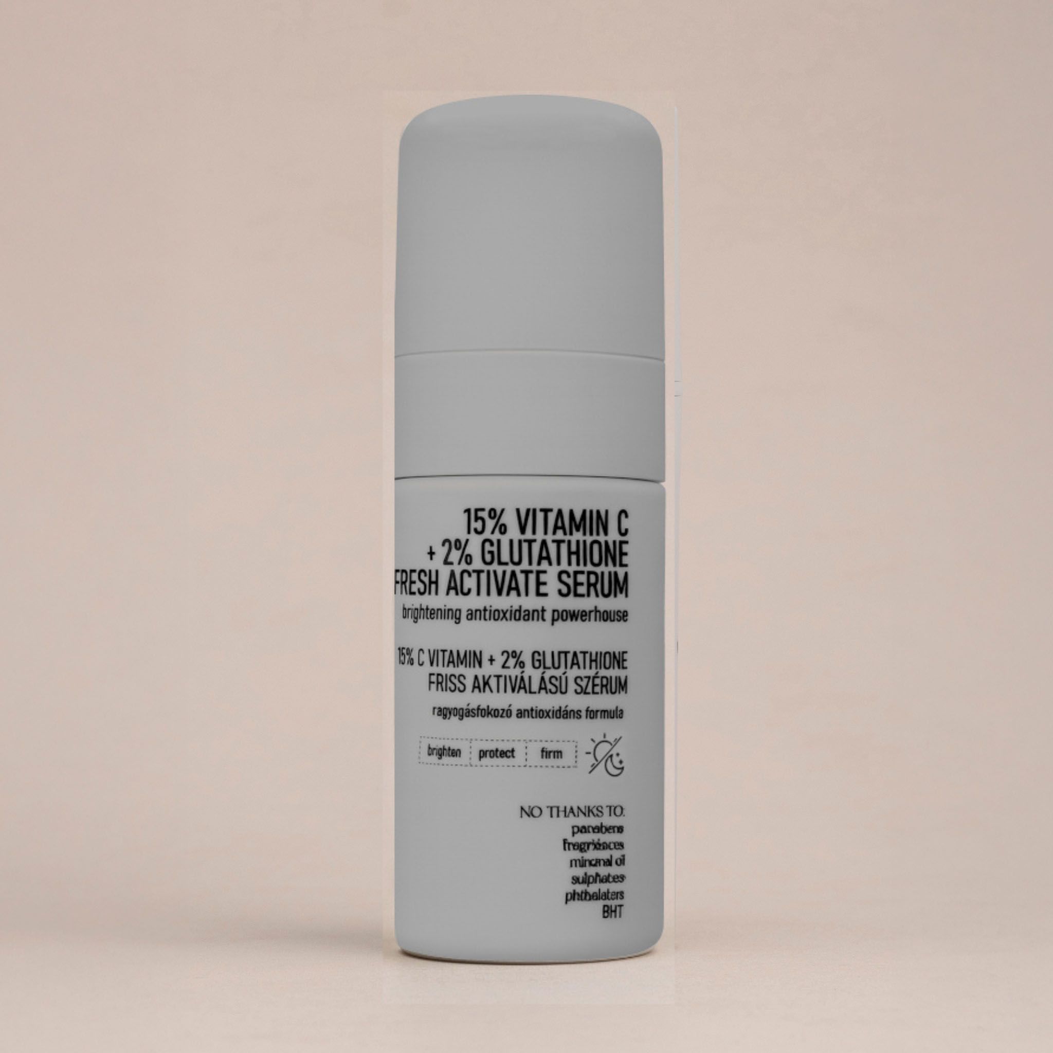 Beige Flasche mit Pipettenaufsatz, 15% Vitamin C + 2% Glutathione Serum.
