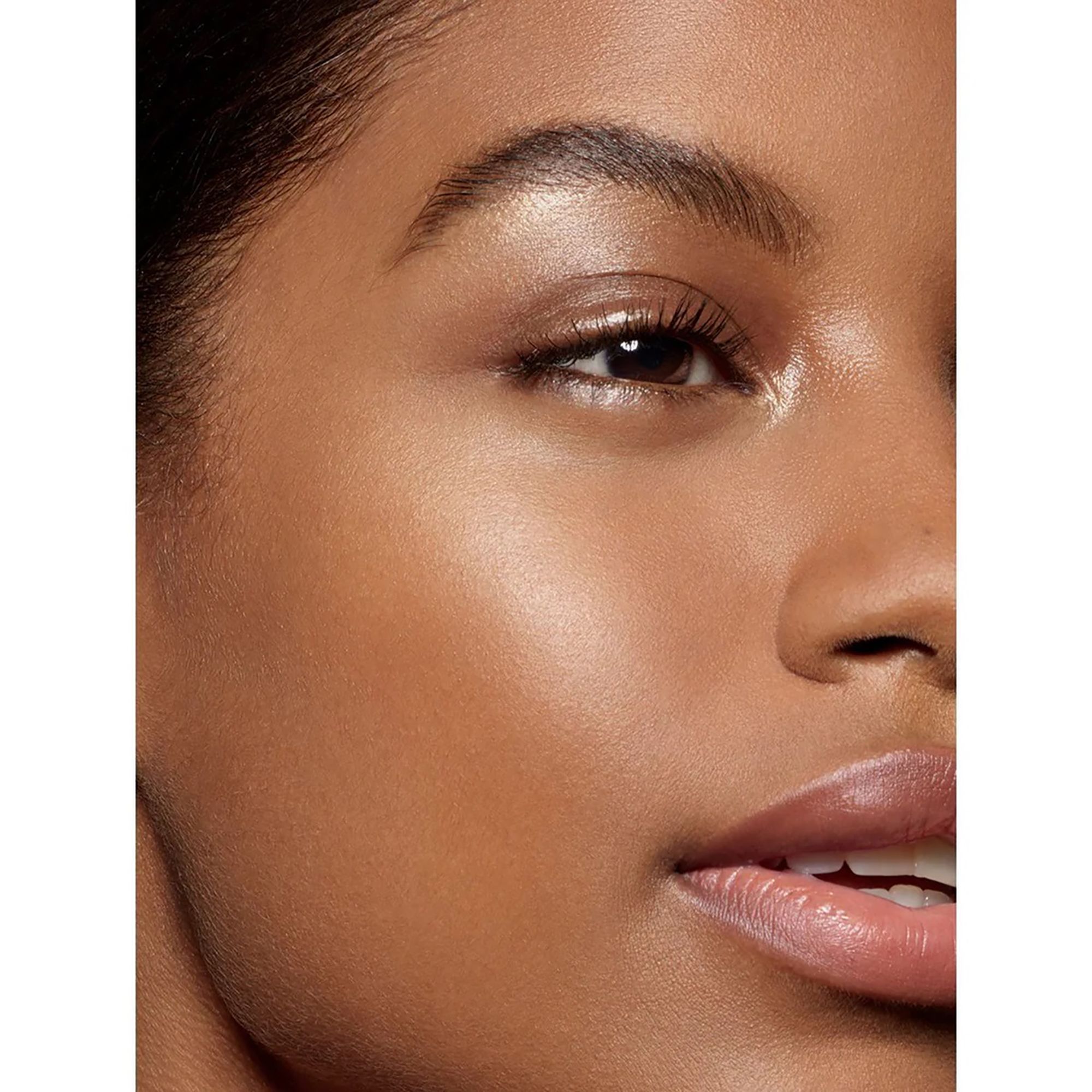 Skin Concealer 23 Medium Deep by Pat McGrath Labs