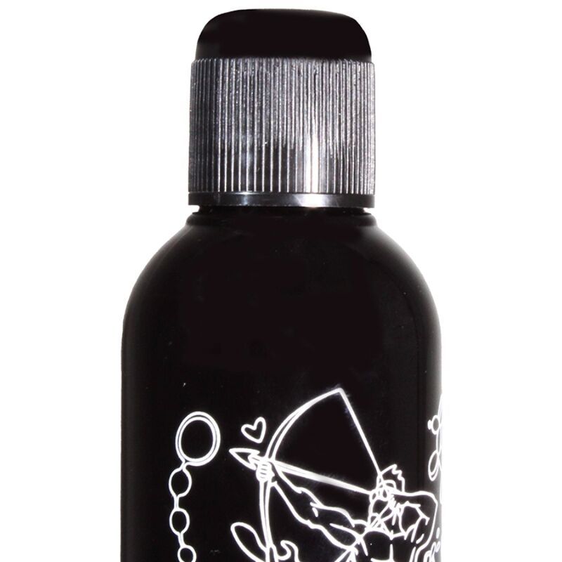 Schwarze Flasche mit weißem Text: "HEROS", "BODYGLIDE", "Latex safe".