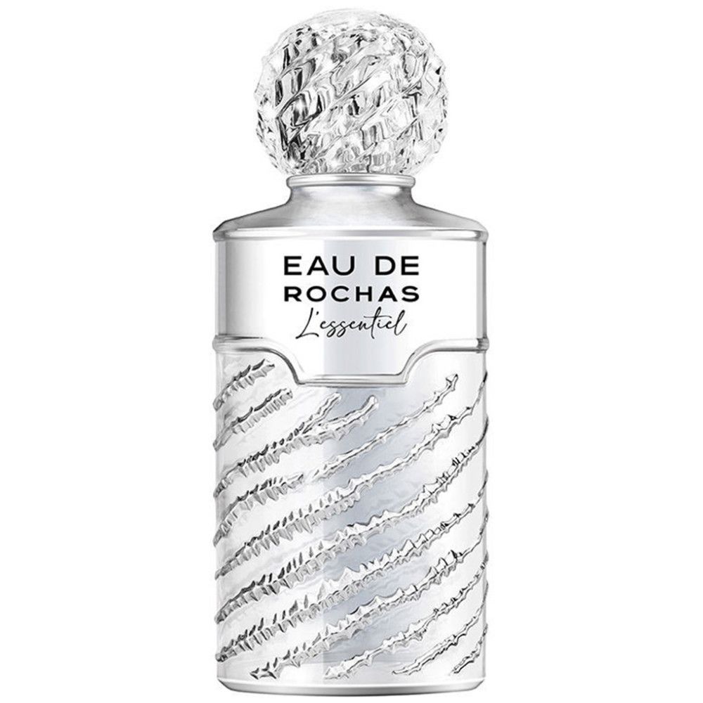 Silberfarbene Parfümflasche mit geriffelter Oberfläche und kugelförmigem Deckel. Produktname auf der Flasche.