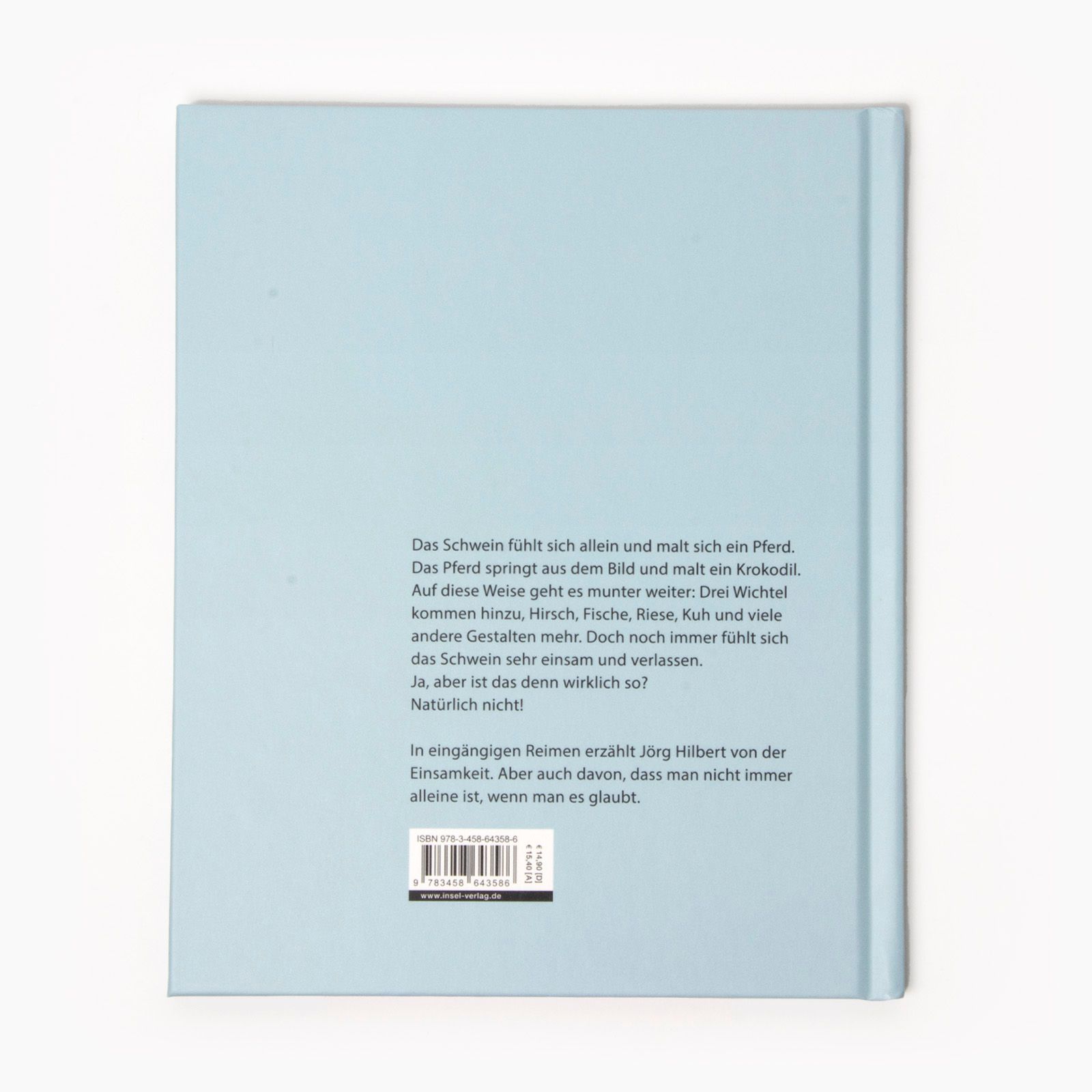 Buchrücken von "Schwein allein". Text auf hellblauem Hintergrund. ISBN-Code und Verlagshinweis.