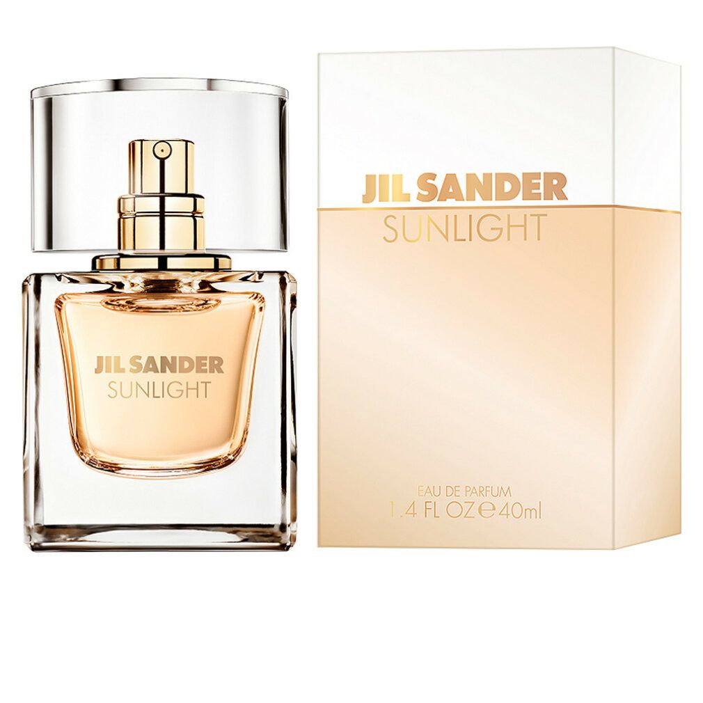 Jil Sander Sunlight Flakon und Verpackung. Quadratischer Glasflakon und rechteckige Verpackung. Schriftzug Sunlight und Produktangaben.