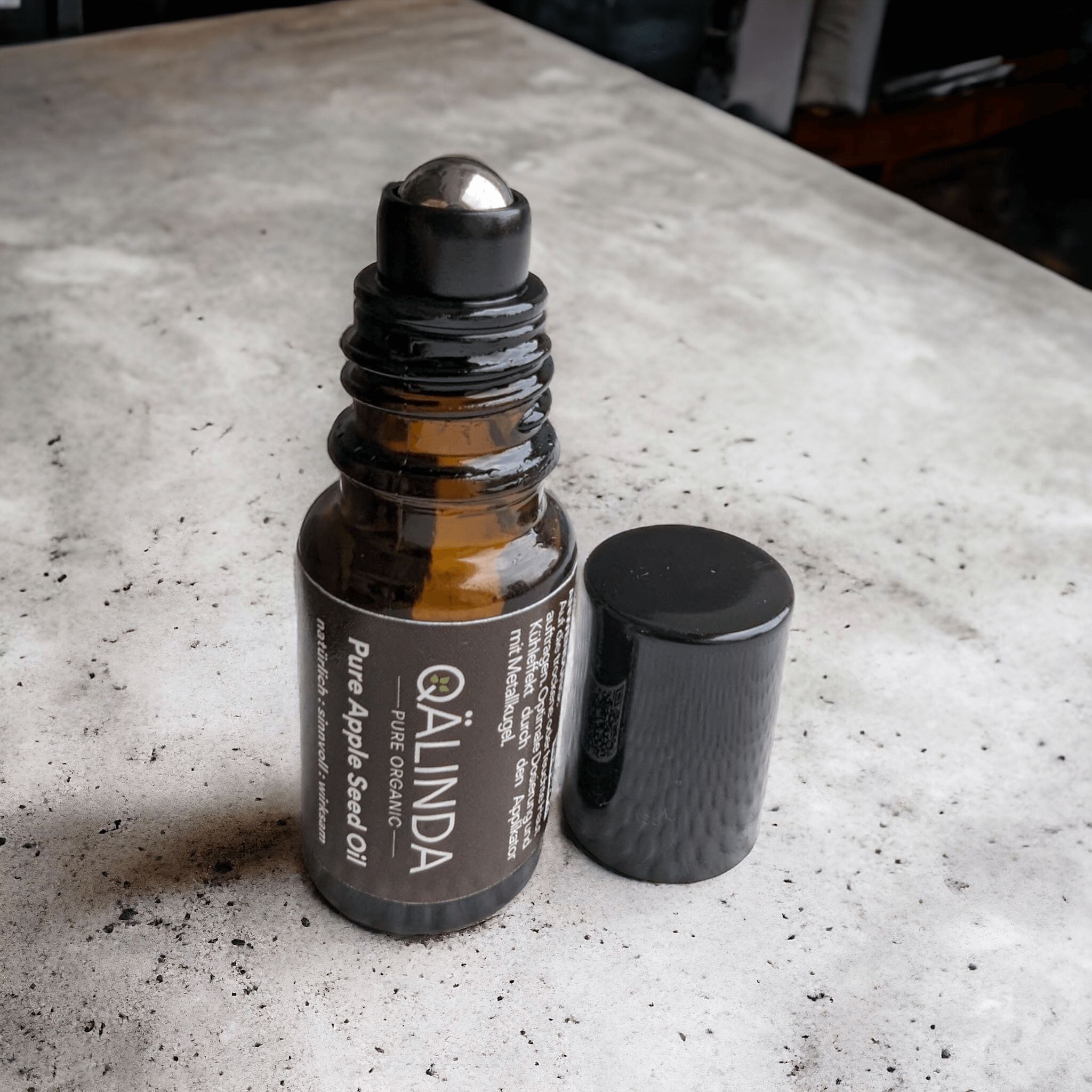 QAELINDA Pure Apple Seed Oil