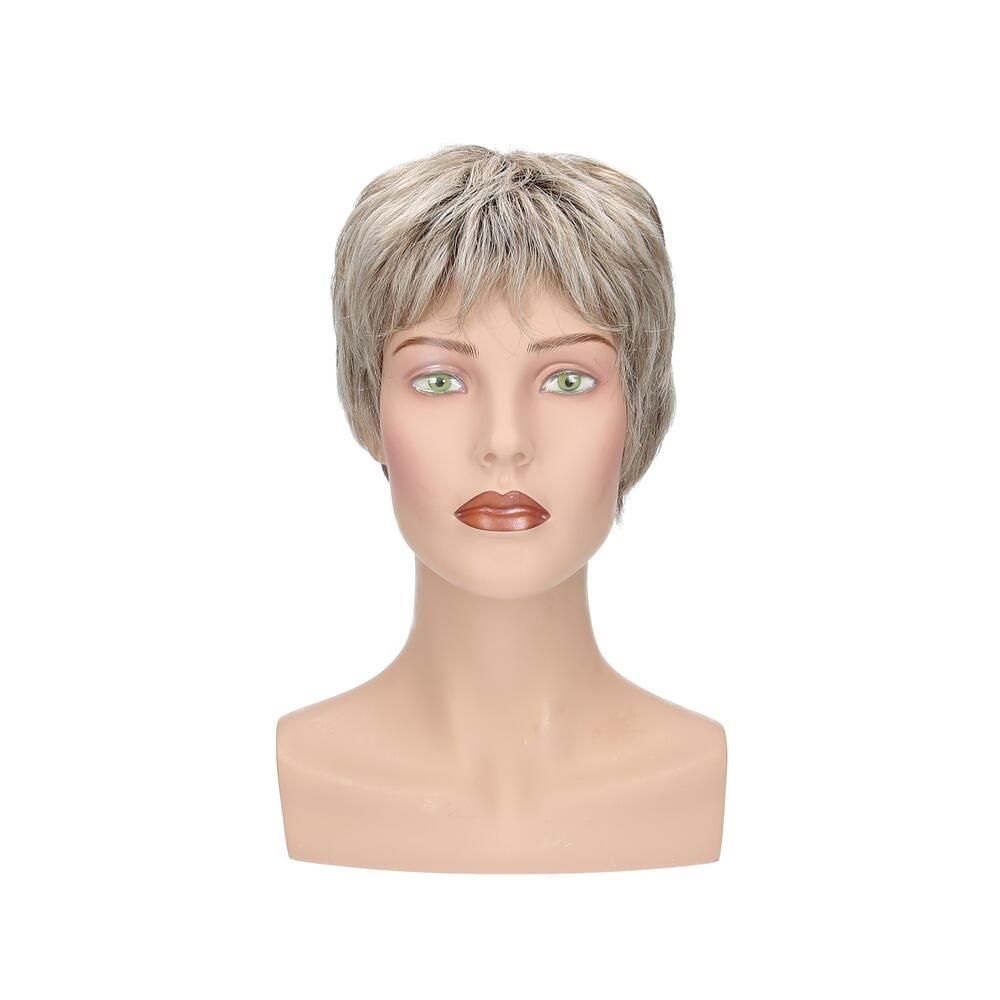 Perücke Lima auf einer Büste. Kurzer, gestufter Schnitt in Blond- und Grautönen. Frontale Ansicht.
