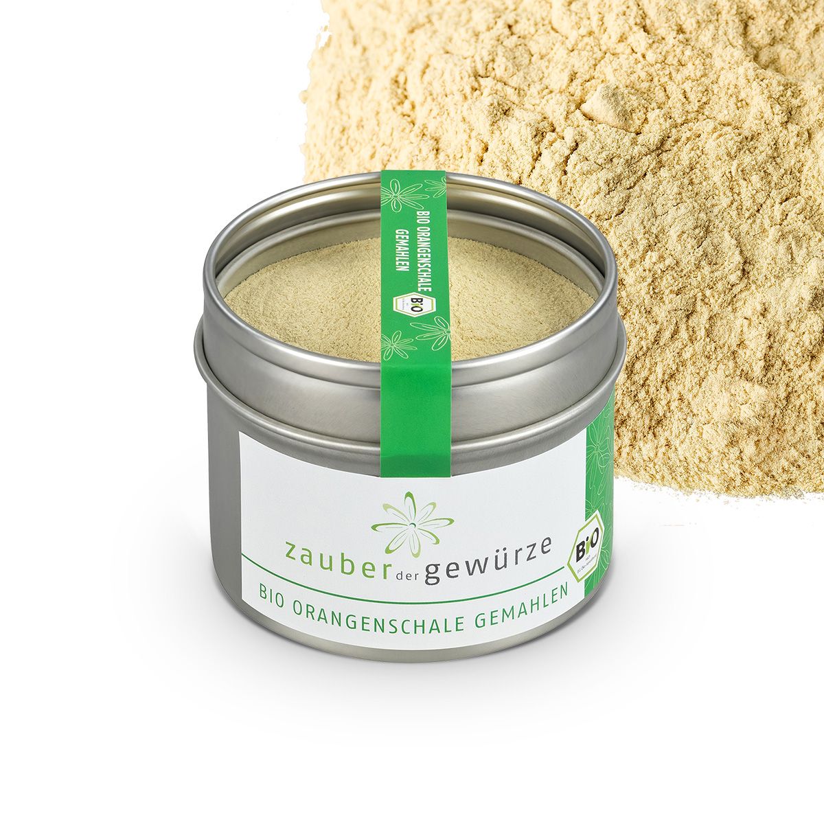 Gemahlene Bio-Orangenschale in Dose. Daneben ein Haufen des Pulvers. Grün-weißes Etikett mit Produktbezeichnung.