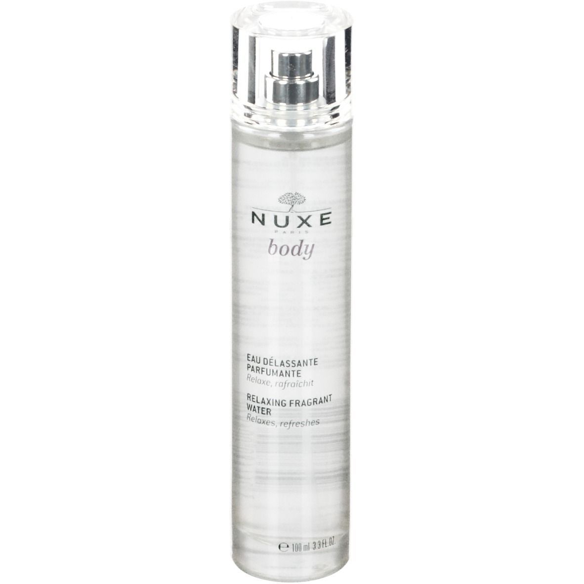 NUXE body Duftspray. Transparente Flasche mit Zerstäuber. Aufschrift: NUXE body, Eau Délassante Parfumante, Relaxing fragrant water.