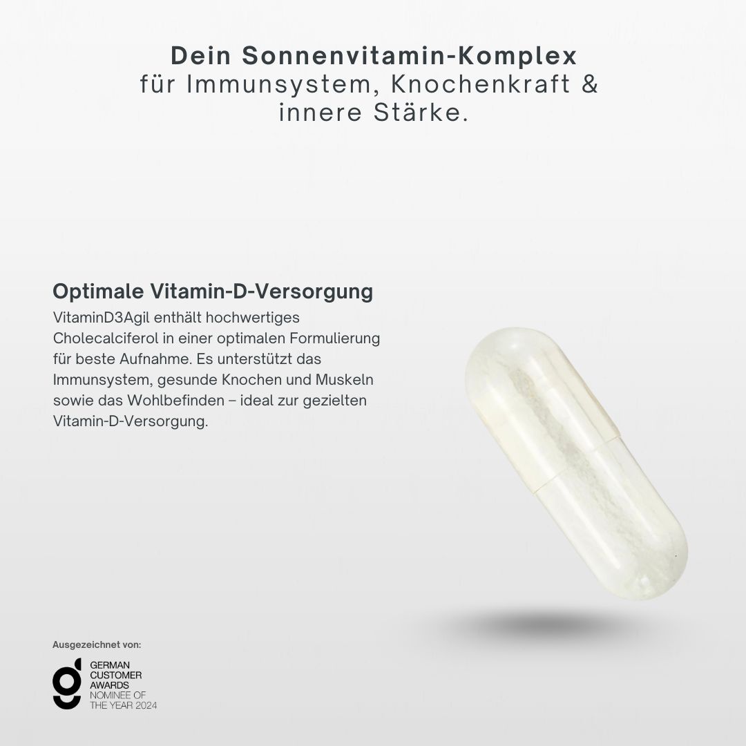 Kapsel vor hellem Hintergrund. Text: Dein Sonnenvitamin-Komplex für Immunsystem, Knochenkraft & innere Stärke. Ausgezeichnet.