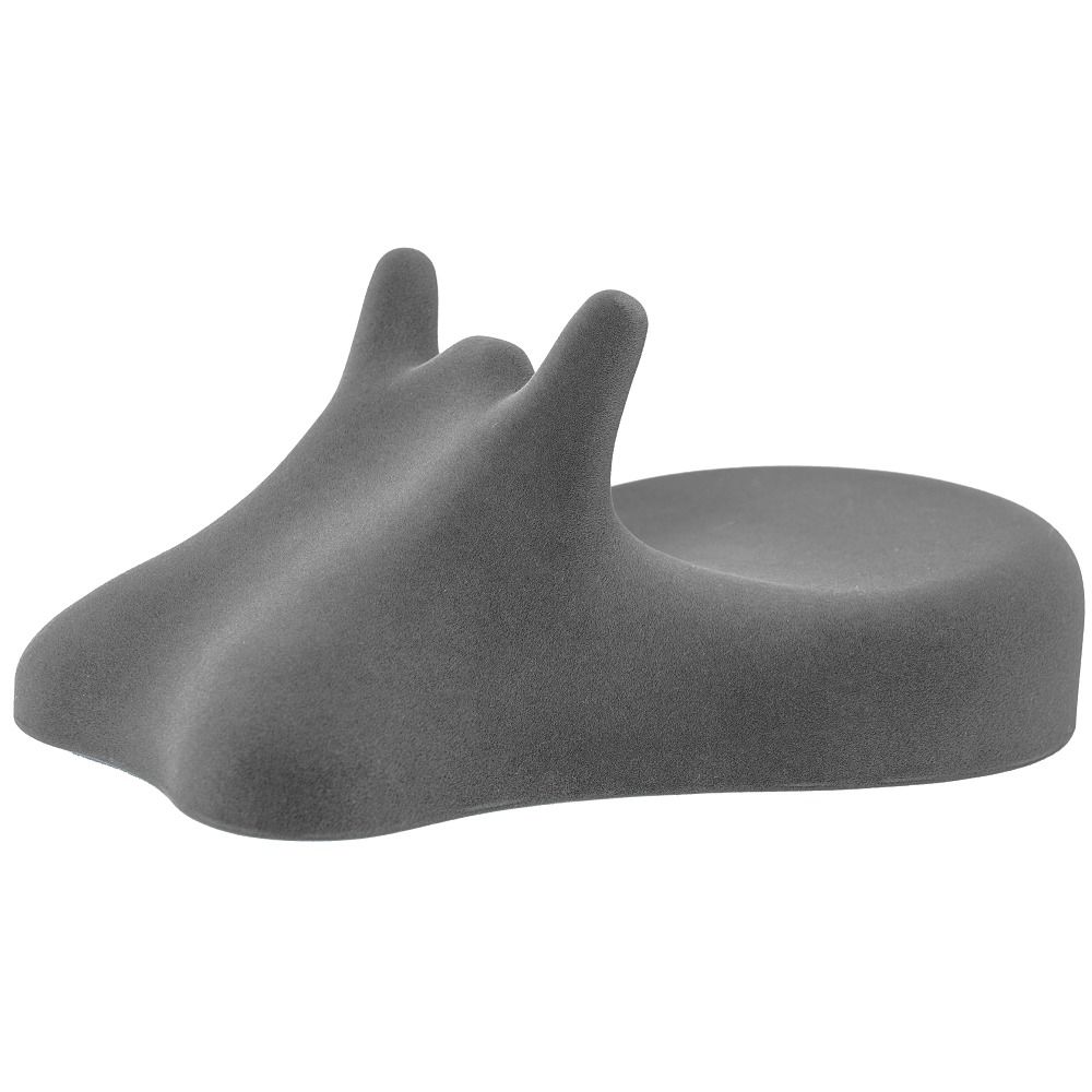Graues Faszientool. Ergonomische Form mit zwei Ausbuchtungen und einer runden Auflage.