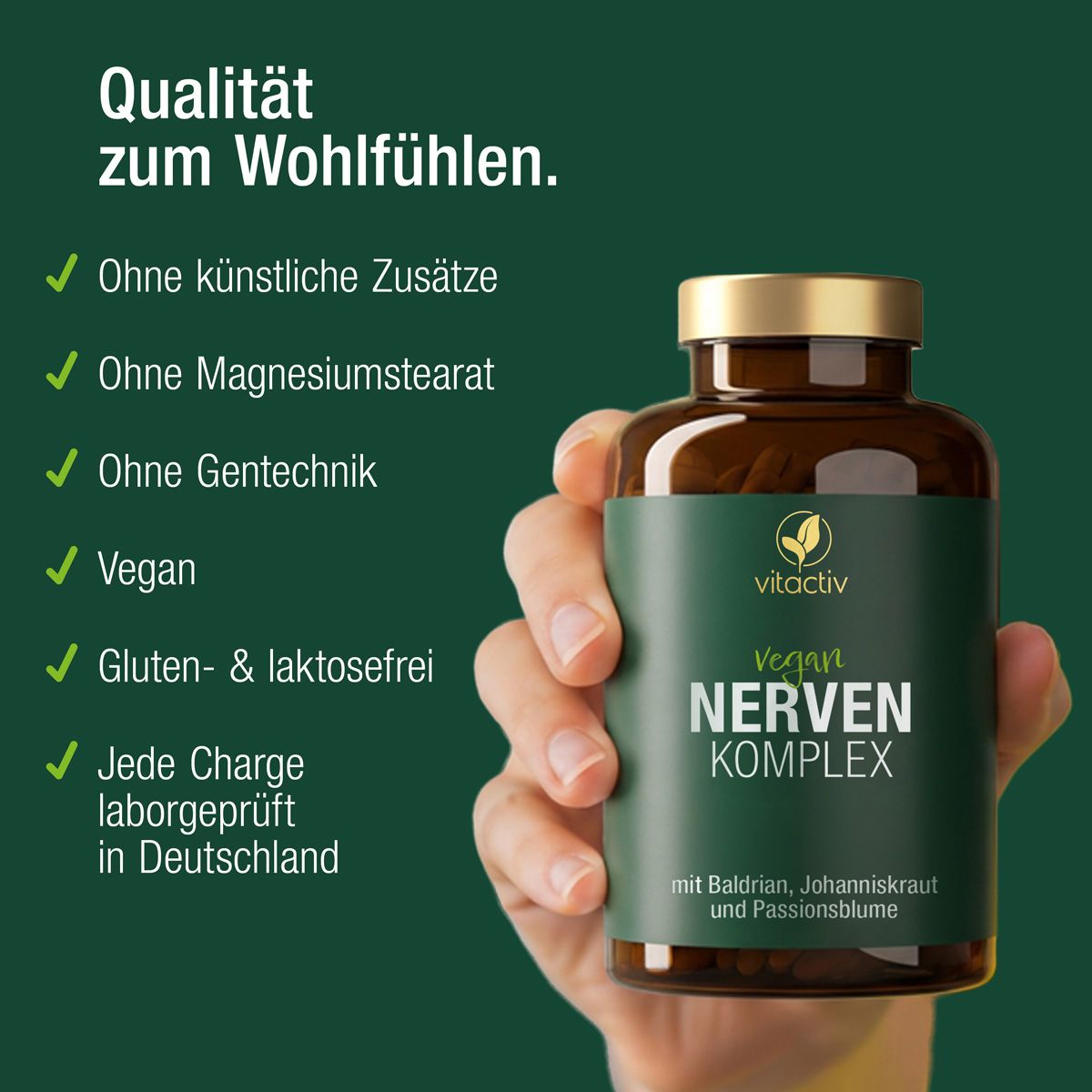 Vitactiv Nerven Komplex Flasche in Hand. Vegan, glutenfrei, laktosefrei, ohne Zusatzstoffe, laborgeprüft.