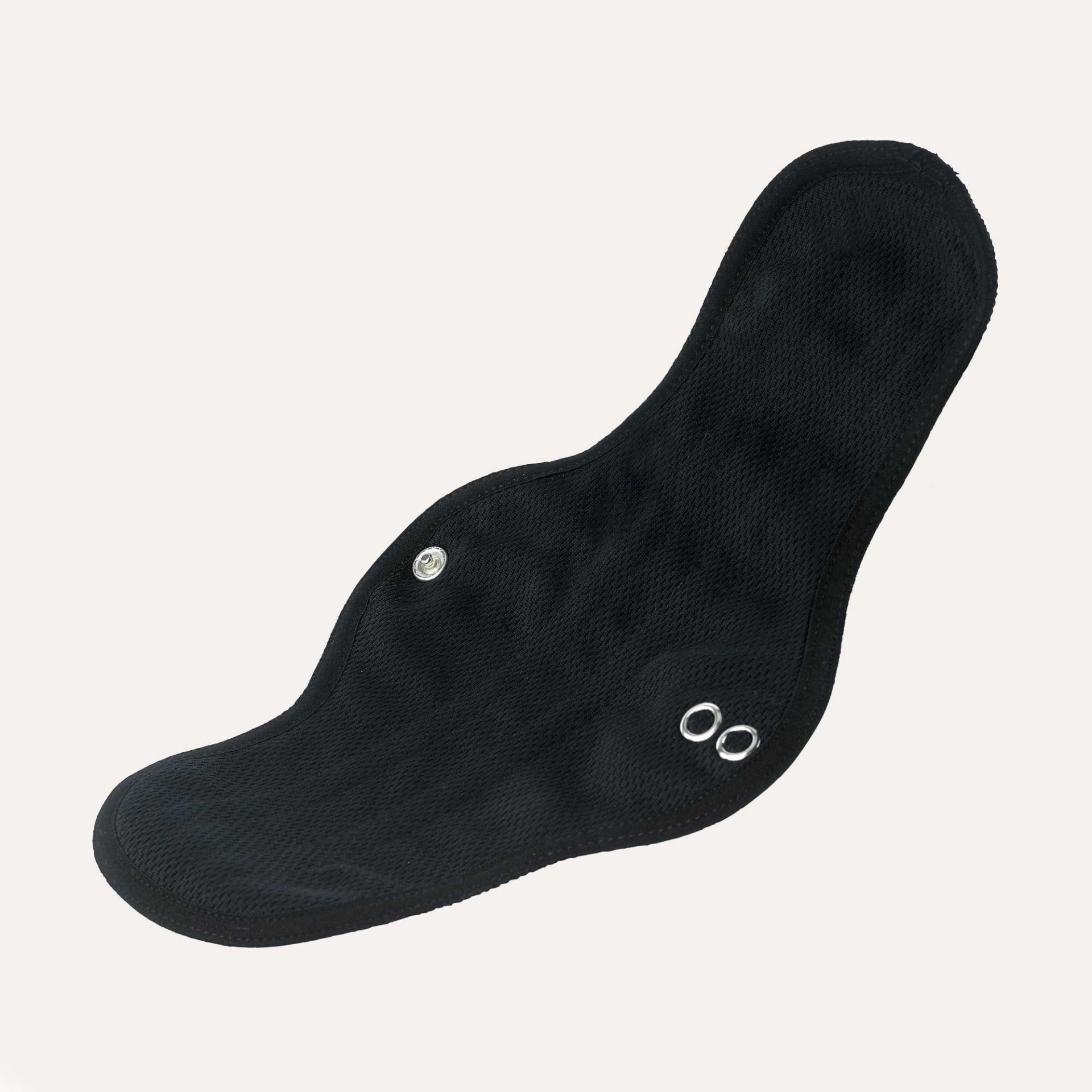 Schwarze, wiederverwendbare Binde mit Druckknöpfen und Ösen. Angenehme Form, weiches Material.
