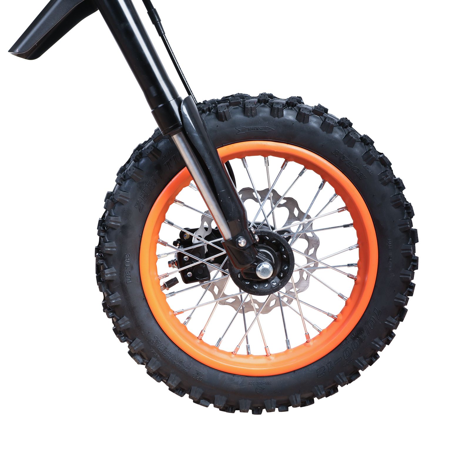 Nahaufnahme eines orangefarbenen Rades mit schwarzem Reifen und Bremsscheibe.