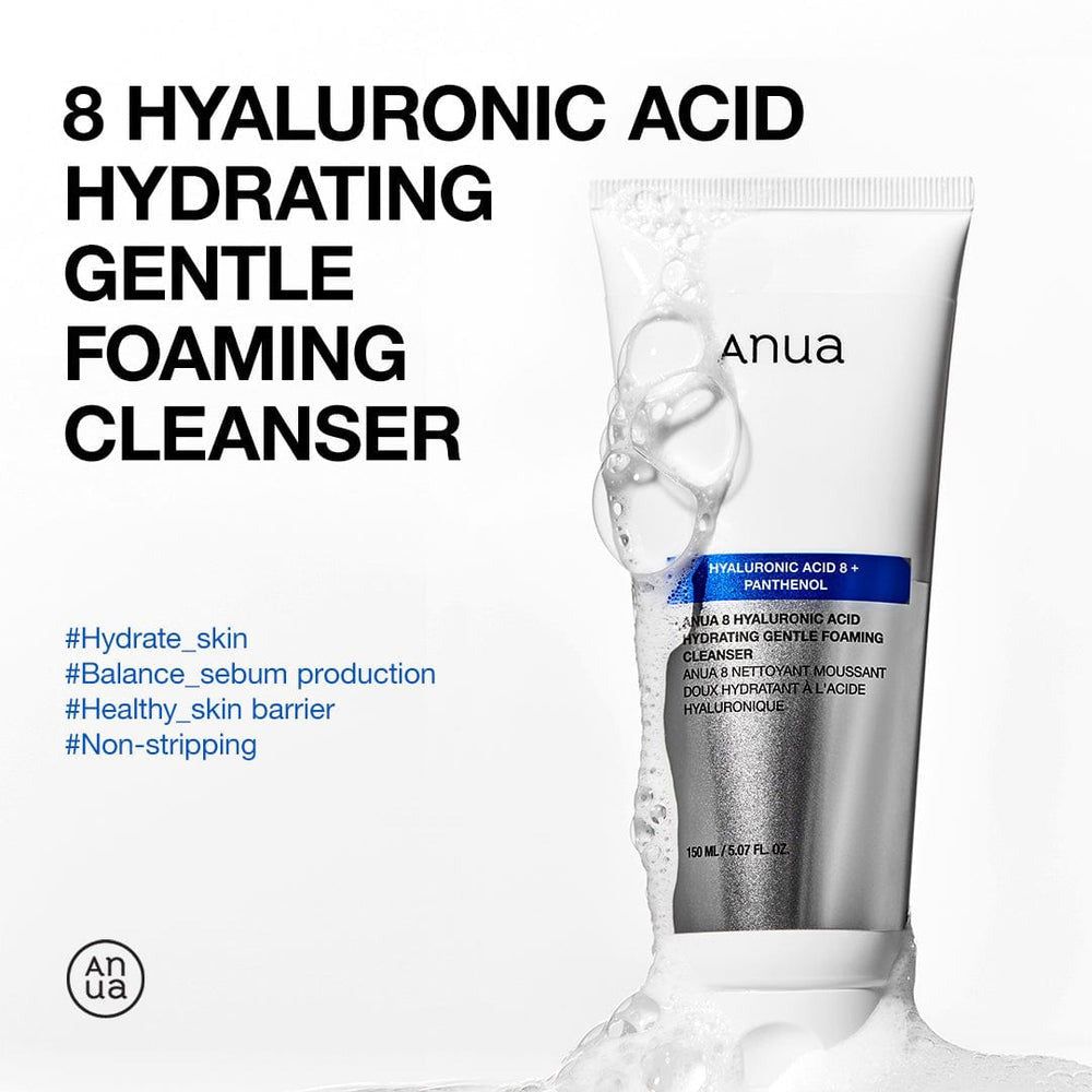 Weiße Tube mit blauem Streifen. Text: „Anua Hyaluronic Acid 8+ Panthenol“. Produkt und Schaum.