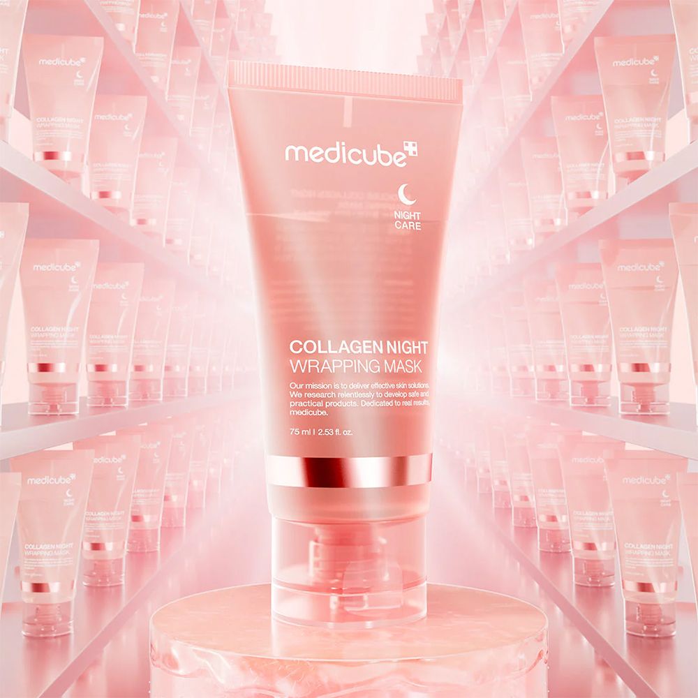 Eine rosa Tube mit der Aufschrift "Collagen Night Wrapping Mask" steht im Mittelpunkt, umgeben von weiteren Tuben.