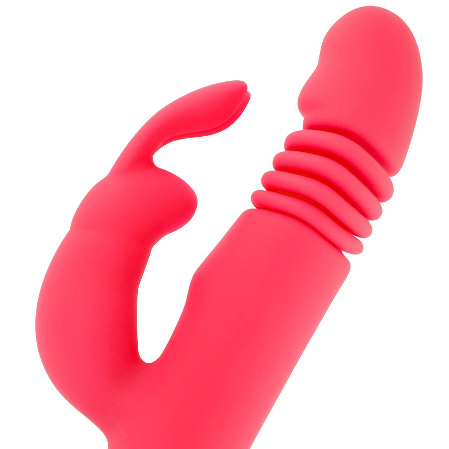 Nahaufnahme eines rosa Vibrators mit geriffelter Spitze und Hasenohren-Design.