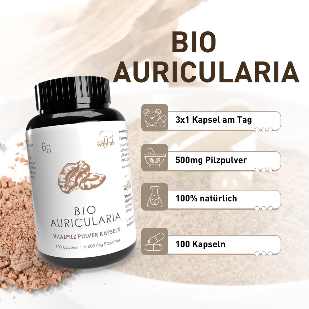 Flasche mit Kapseln, daneben Text: 3x1 Kapsel am Tag, 500mg Pilzpulver, 100% natürlich, 100 Kapseln. Braunes Pulver im Hintergrund.