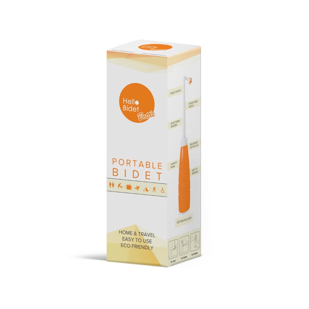 Confezione con nome e immagine del prodotto. Testo: Portable Bidet, Home & Travel, Easy to use, Eco Friendly.