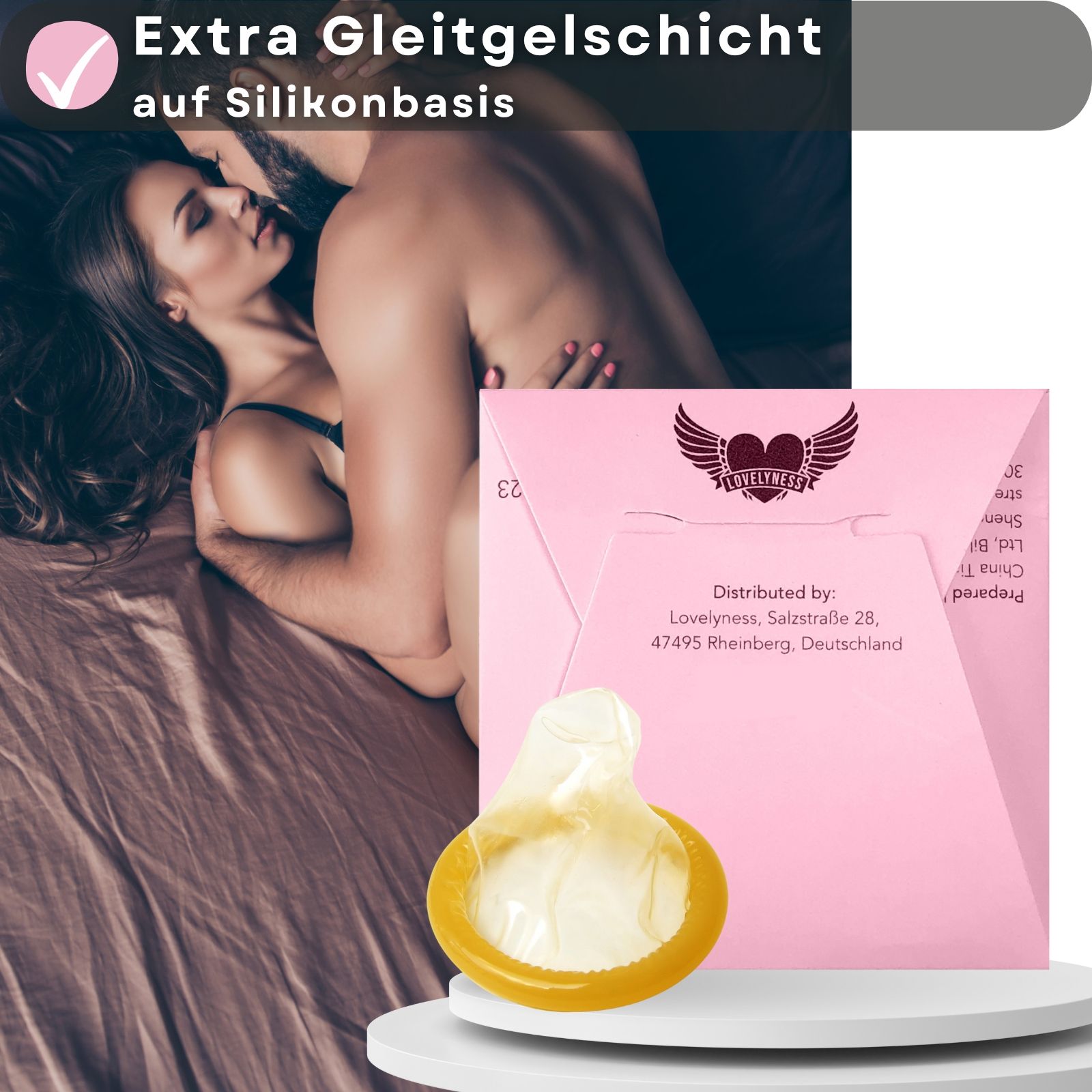 Kondom und rosa Verpackung. Text: "Extra Gleitgelschicht auf Silikonbasis".