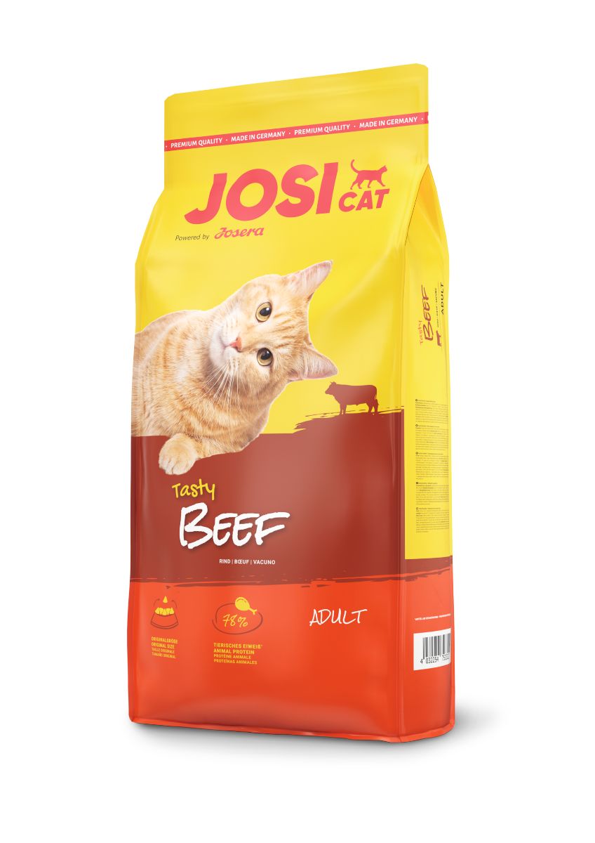 Gelbe Verpackung mit JosiCat-Logo und Katze. Aufschrift "Tasty Beef" und "Adult". Rindfleisch-Symbol.