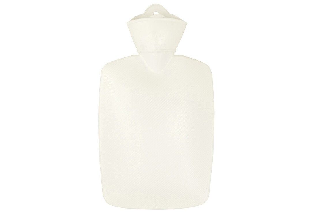 Beige Wärmflasche mit Hals und Aufhängeöse. Rechteckiger Körper, konischer Hals. Aus weichem Material.