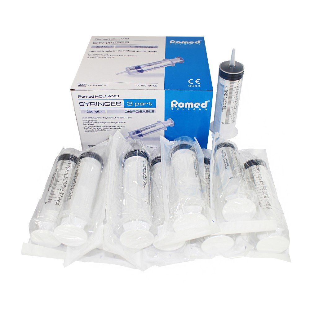 Verpackung mit Spritzen, 3-teilig, mit Luer-Ansatz. Einzeln verpackt. Romed-Logo und CE-Kennzeichnung.