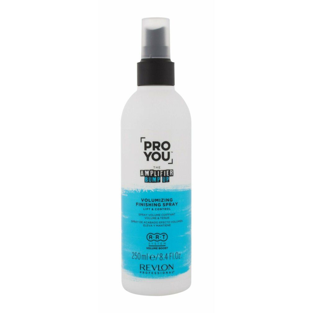 Haarspray-Flasche. Weiß, mit blauem Etikett. Text: PRO YOU, THE AMPLIFIER BUMP UP, VOLUMIZING FINISHING SPRAY, 250ml/8.4 Fl.Oz, REVLON PROFESSIONAL.