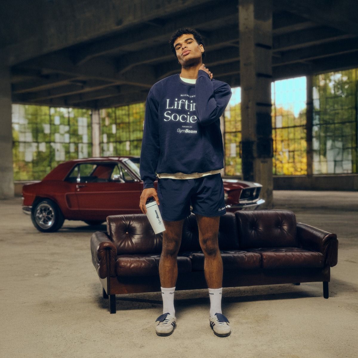 GymBeam Sweatshirt Herren Oversized Langarm aus Baumwolle und Polyester Modell Nightfall