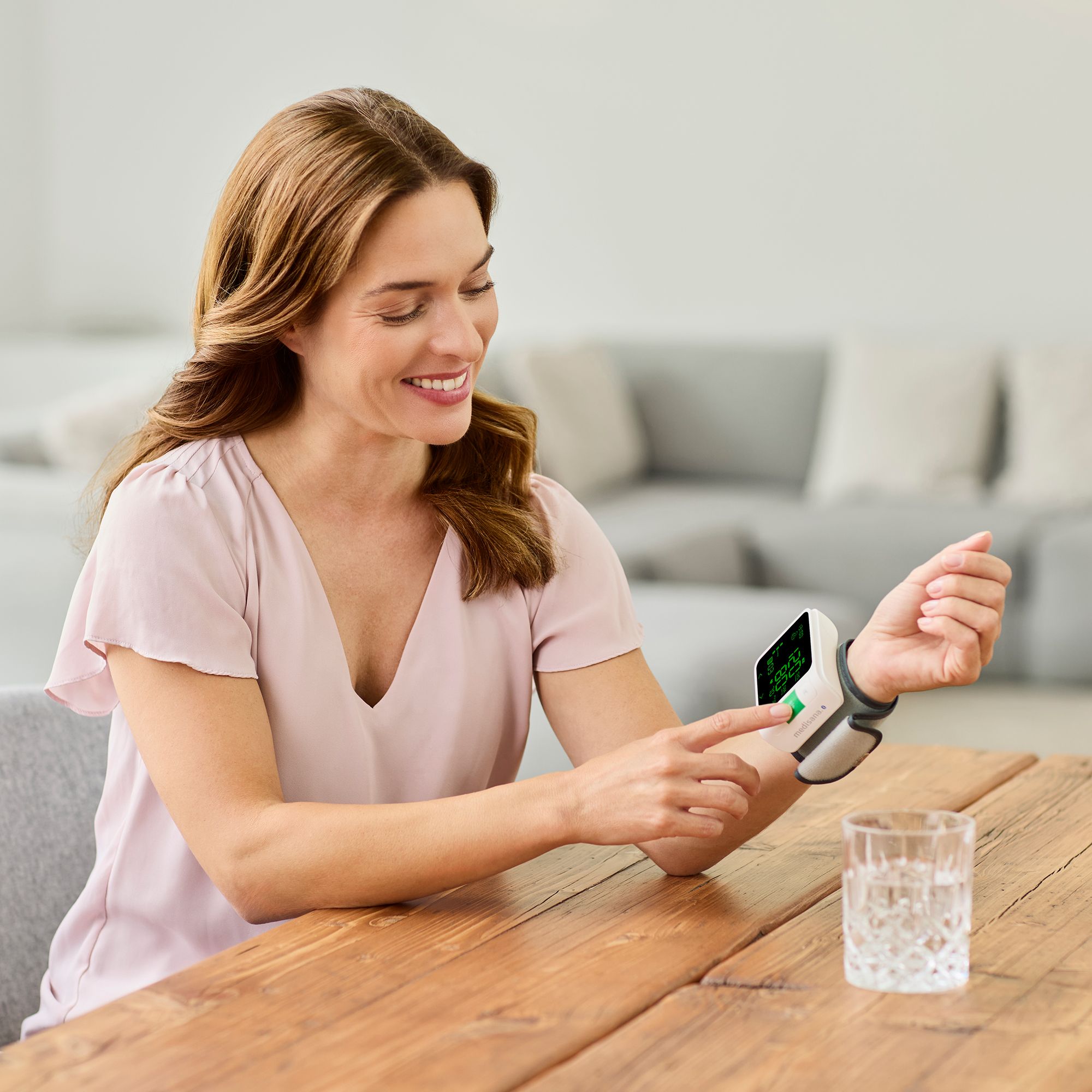 Medisana BW 360 Unterarm-Blutdruckmessgerät Blutdruckmessgerät 51076