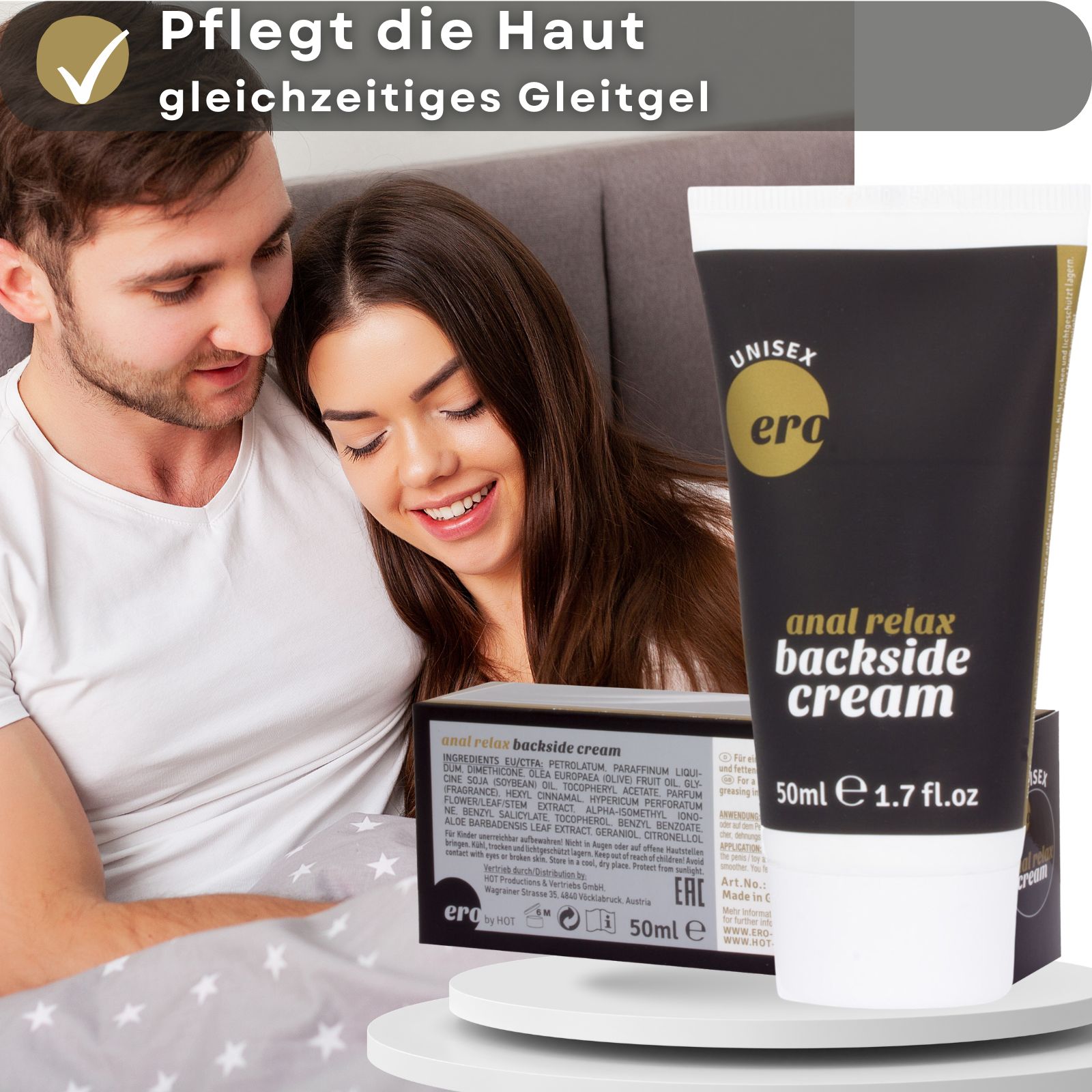 Produkt-Tube und Text. Aufschrift: "anal relax backside cream". Volumen: 50ml. Abgebildet: Paar.