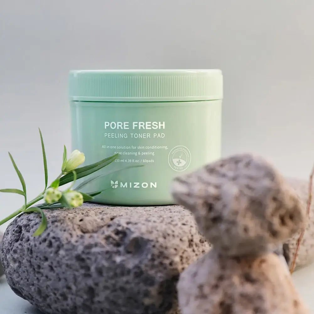 Mizon Pore Fresh Peeling Toner Pad in hellgrüner Dose. Enthält 70 Pads.