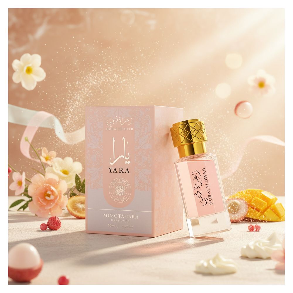 Rosa Flakon und Verpackung. Goldener Deckel. Arabische Schriftzeichen. Dubai Flower, Yara. Blüten und Früchte im Hintergrund.