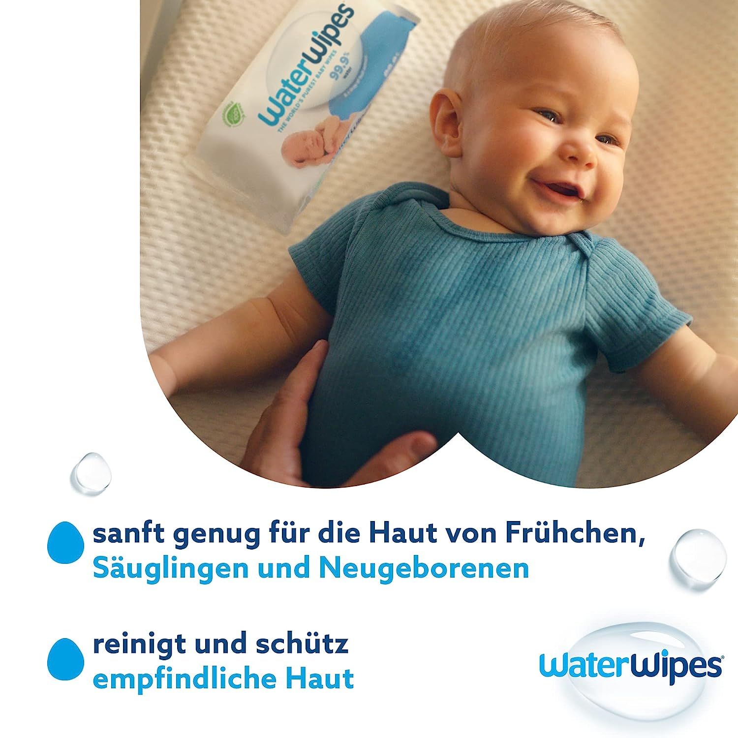 Baby lächelt, hält Feuchttücher. Text: sanft genug für die Haut von Frühchen, Säuglingen und Neugeborenen. Reinigt und schützt empfindliche Haut.