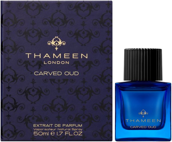 Blaues Parfumflakon und Schachtel. Aufschrift: Thameen London, Carved Oud. Extrait de Parfum. 50ml.