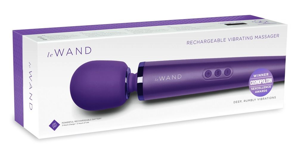 Verpackung mit lila Massagegerät. Auf der Verpackung steht "le Wand" und "Rechargeable Vibrating Massager".