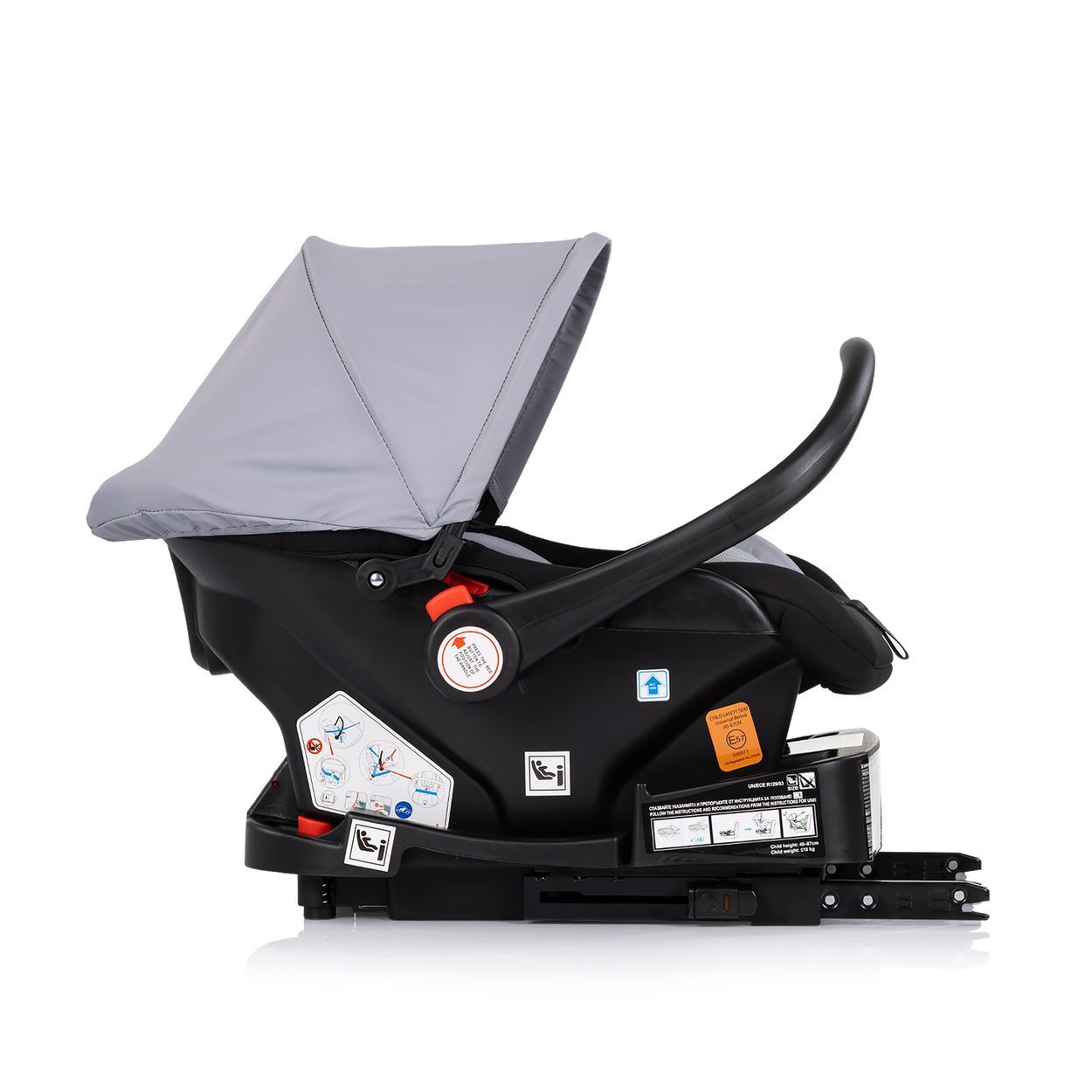 Schwarze Babyschale mit grauem Verdeck und Tragegriff, Seitenansicht mit Basis.