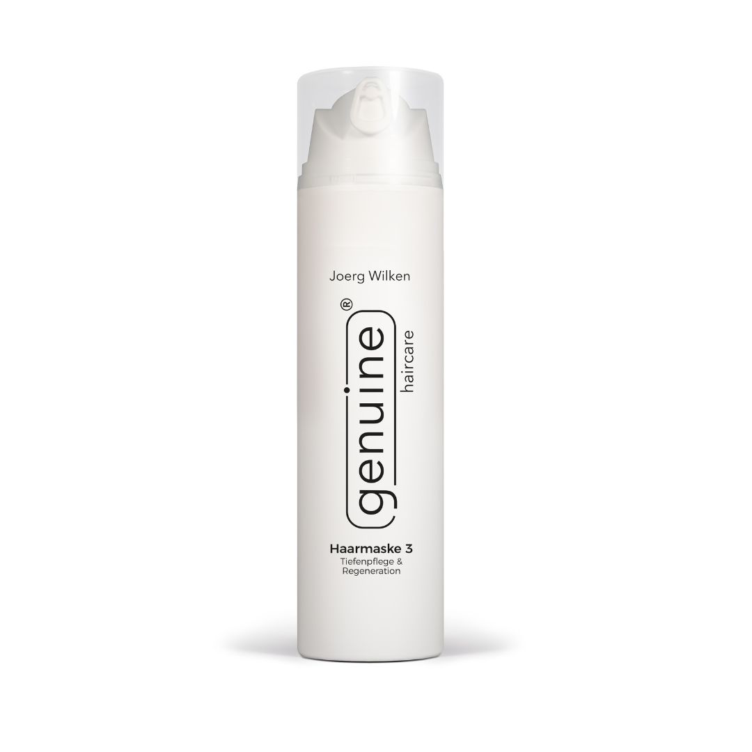 Weiße Flasche mit Pumpverschluss. Aufschrift: genuine haircare, Haarmaske 3. Text: Tiefenpflege & Regeneration. Marke Joerg Wilken.