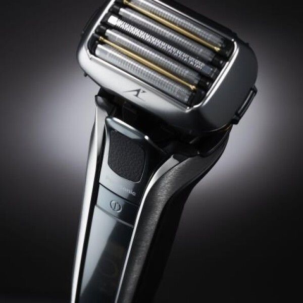 Panasonic Premium Nass/Trocken-Rasierer