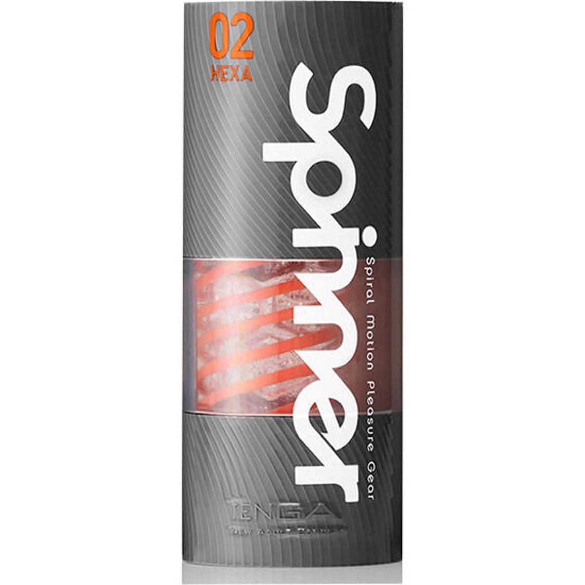 Zylindrische Verpackung mit TENGA Spinner Hexa. Sichtbares Produkt mit orangefarbenen Streifen. Text: Spinner, Spiral Motion Pleasure Gear.