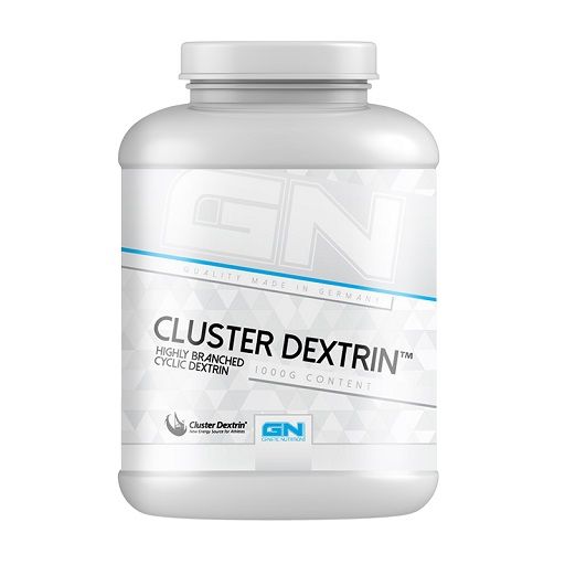 Weißer Behälter mit blauem und grauem Aufdruck. Beschriftung: Cluster Dextrin, 1000g Inhalt. Logo: GN.