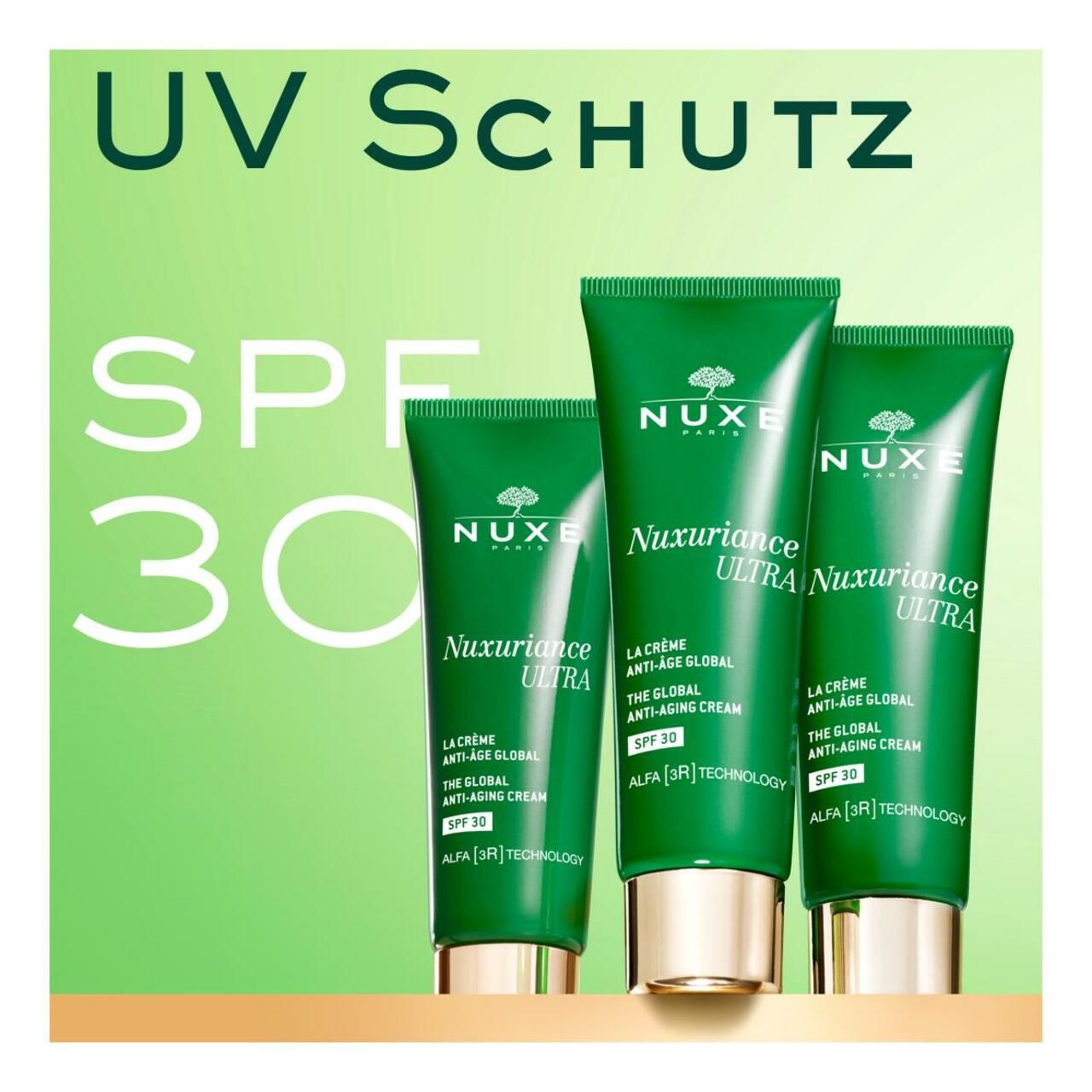 Frau trägt Creme auf. Text: Entdecke die globale Anti-Aging Innovation.