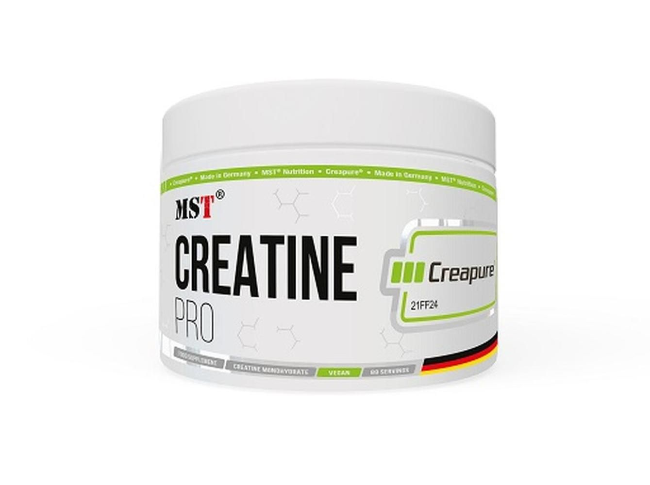Weißes Behältnis mit Aufschrift CREATINE PRO. Logo MST. Grün-weißes Etikett mit Creapure-Logo. Deutscher Flaggenstreifen.