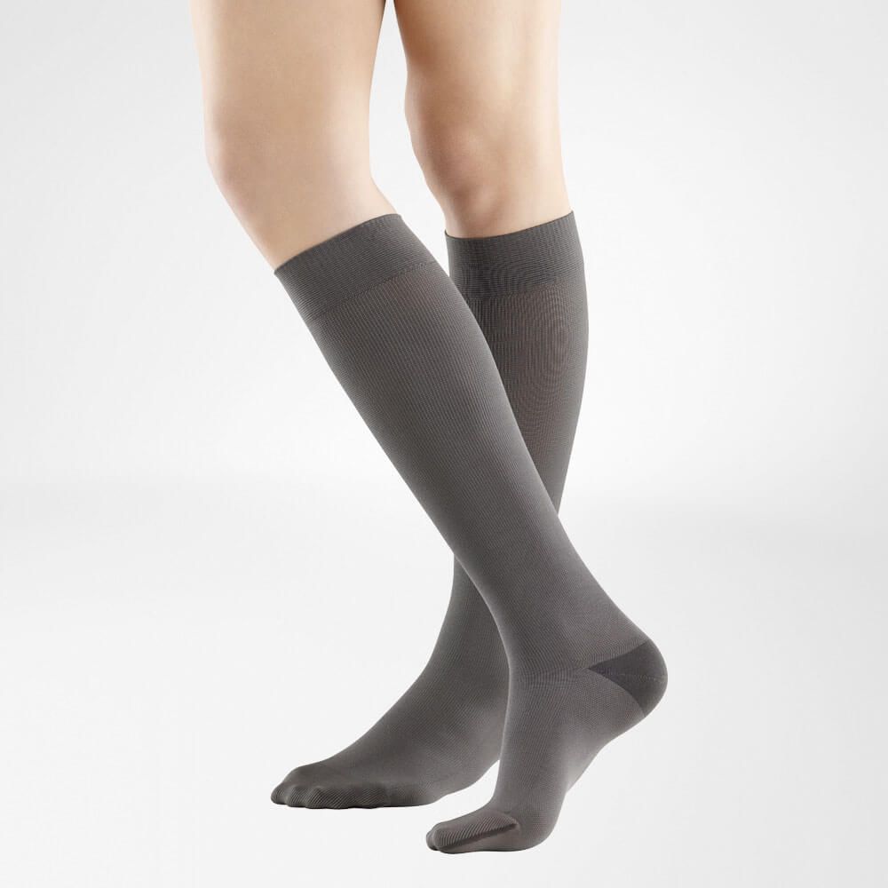 Bauerfeind VenoTrain business AD Women Ccl2 Kompressionsstrümpfe