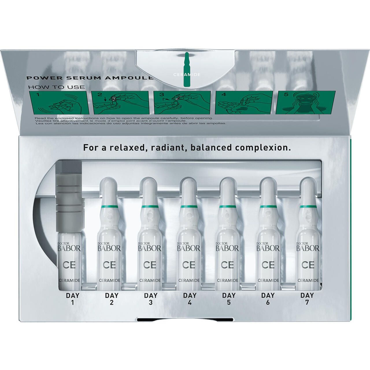 Geöffnete Verpackung mit 7 Ampullen. Aufschrift: Doctor Babor CE Ceramide. Anweisungen zur Anwendung auf der Innenseite.