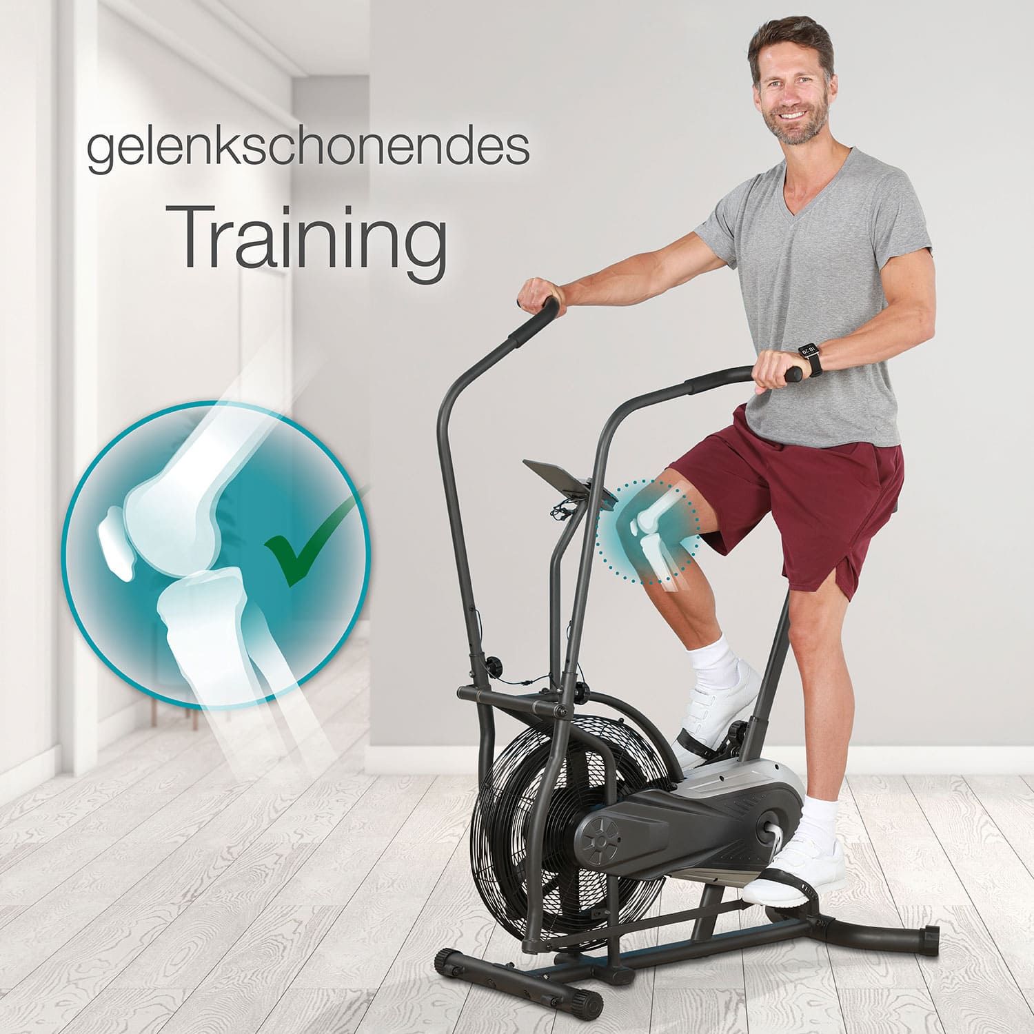 Mann trainiert auf Air Bike Crosstrainer. Text: gelenkschonendes Training. Knie-Illustration mit grünem Haken.